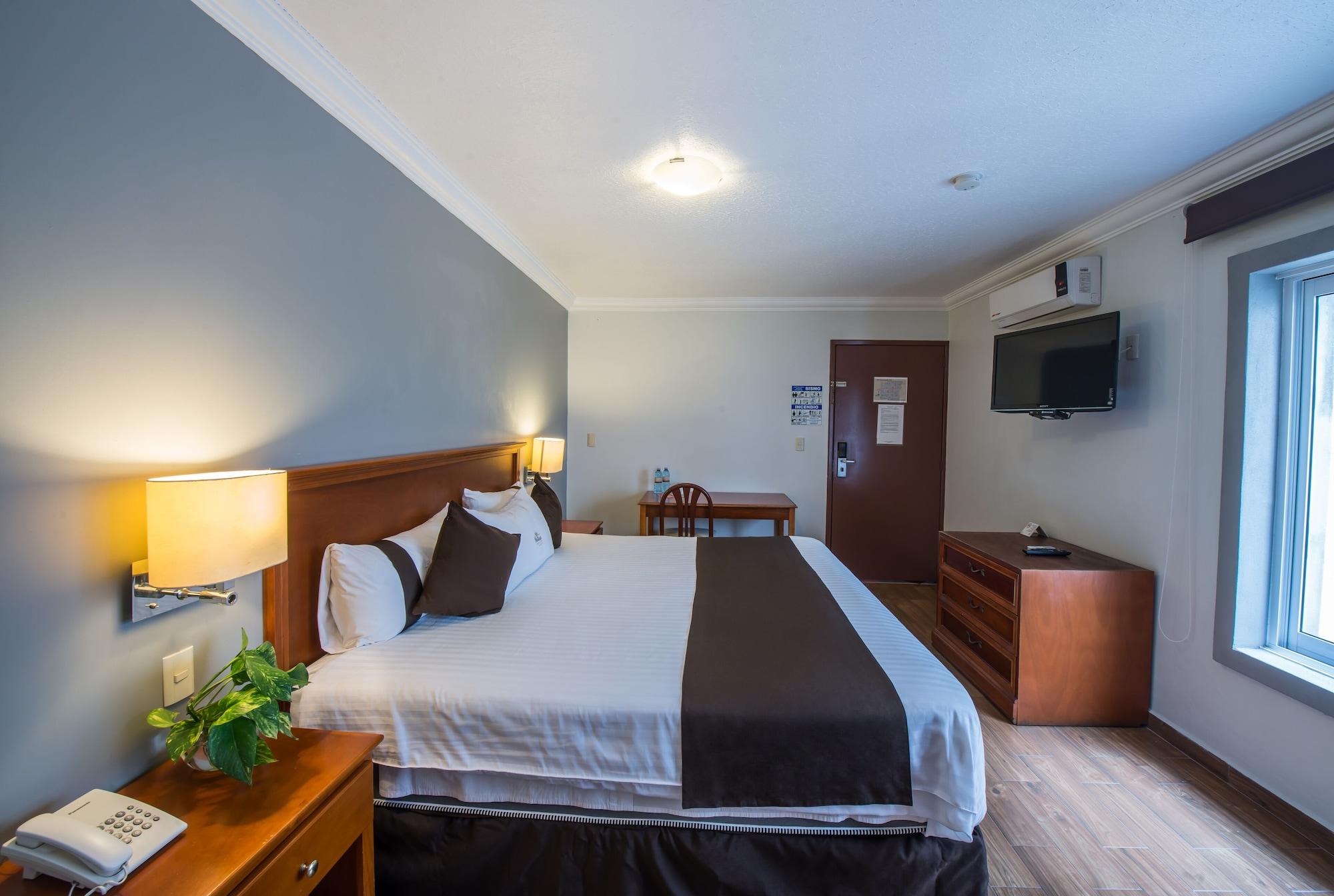 Del Marques Hotel And Suites Guadalajara Zewnętrze zdjęcie