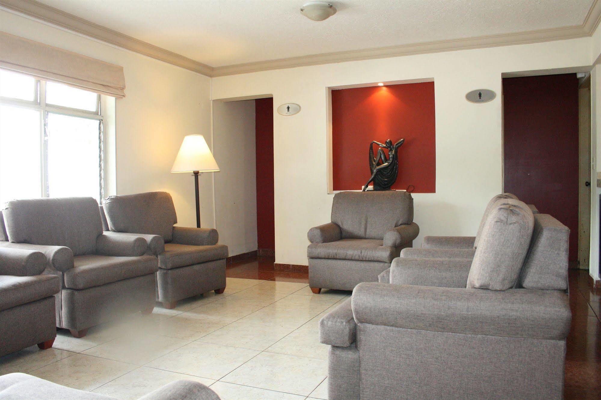 Del Marques Hotel And Suites Guadalajara Zewnętrze zdjęcie